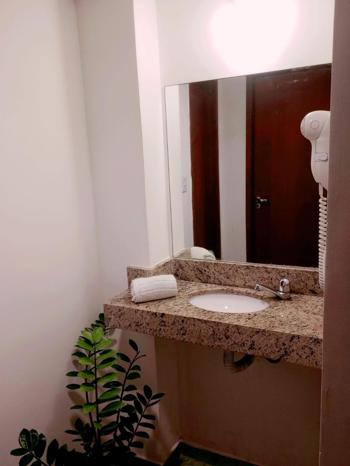 Flats Via Mar Aparthotel Macae Exterior photo